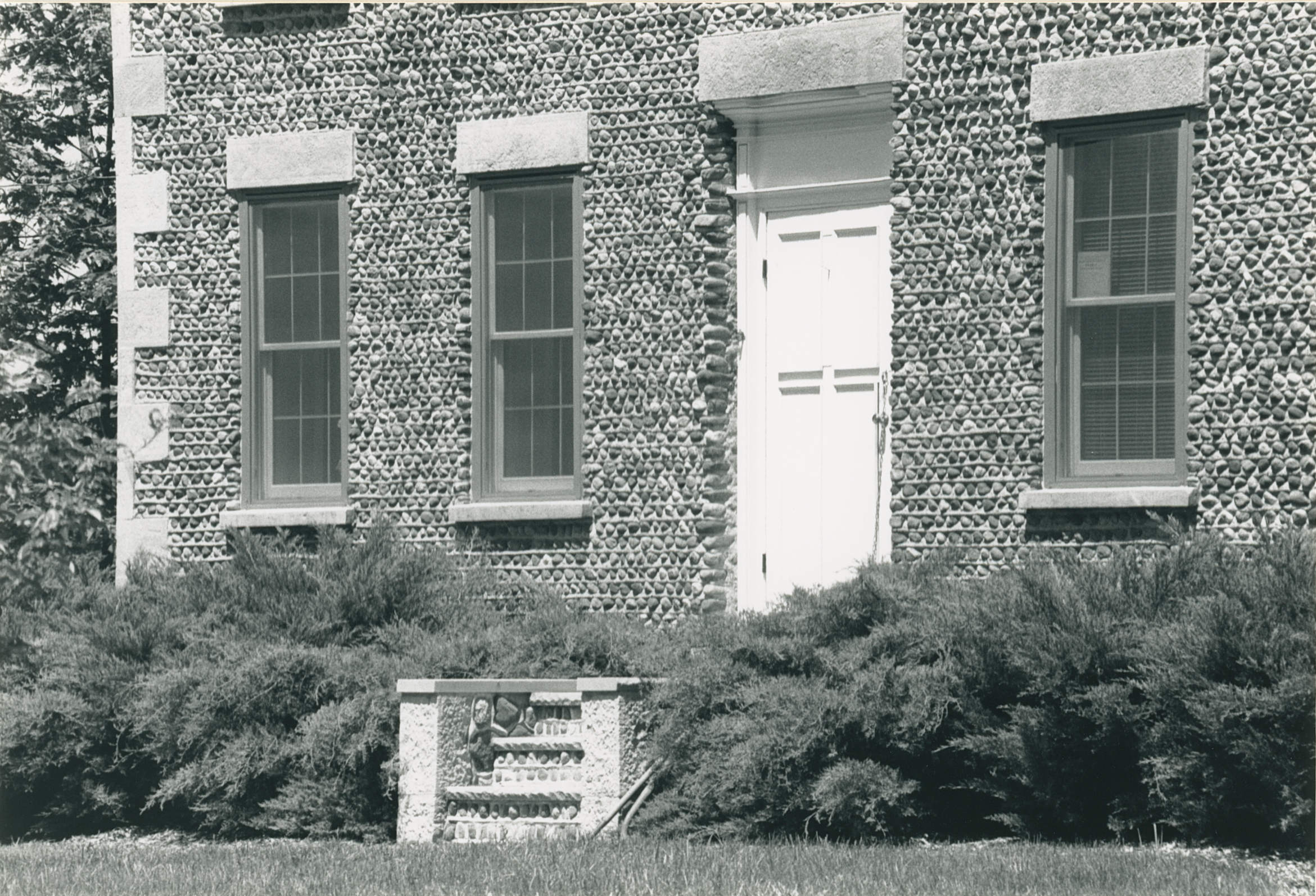 Phe-16 905 Bell Rd 3